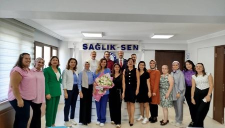 Sağlık Sen İzmir Kadın Komisyonu’nda Görev Değişikliği